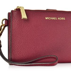 MICHAEL KORS Adele Mulberry Pebble Leather